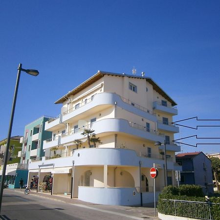 Residence Diana Frontemare - Agenzia Cocal Caorle Exterior foto