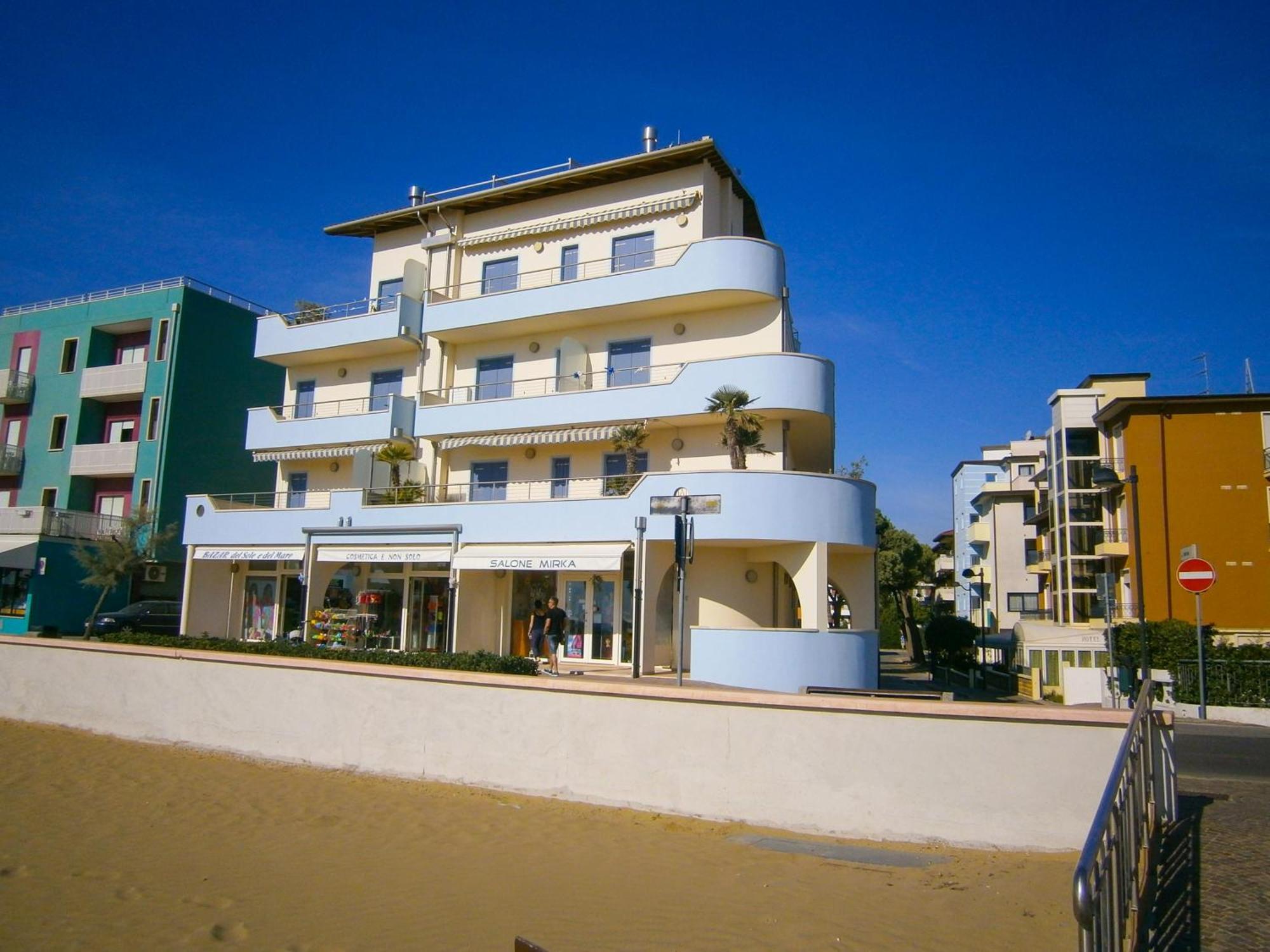 Residence Diana Frontemare - Agenzia Cocal Caorle Exterior foto